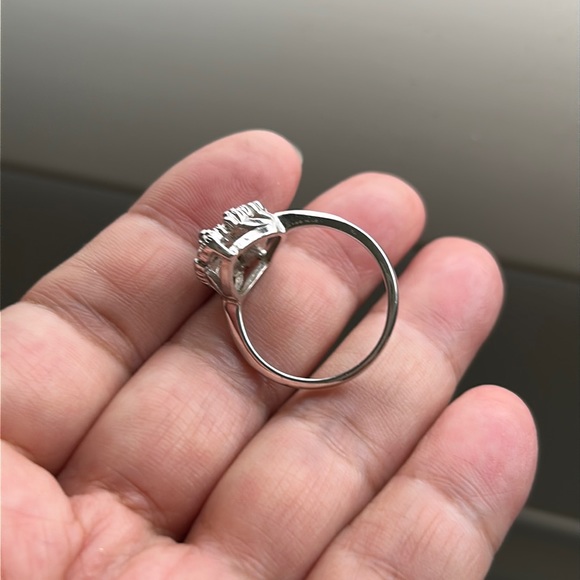 🖤Vtg AVON Diamond ring - Picture 13 of 13